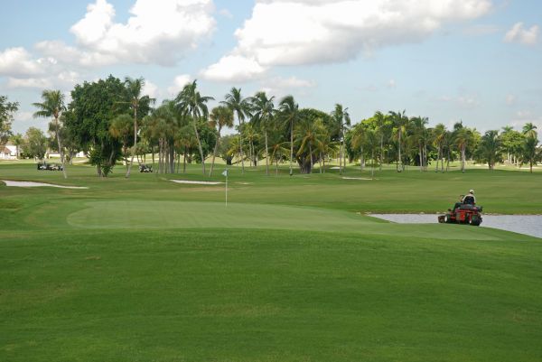Golf Course Maintenance in South Jordan