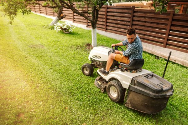 Industrial Lawn Mowing in South Jordan